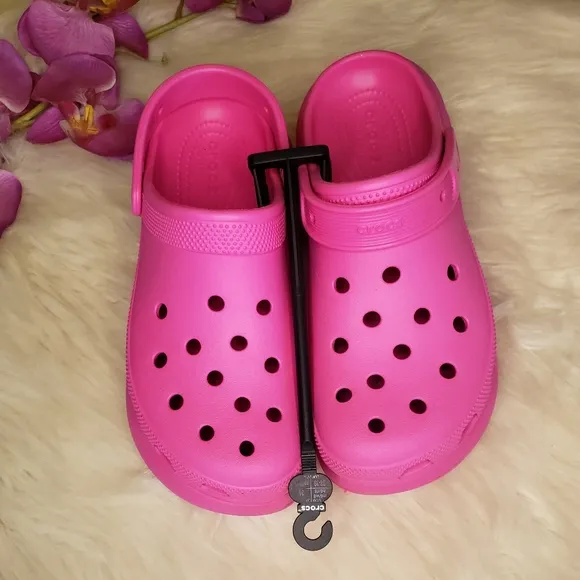 🆕️ 💕Croc's Women's Pink Classic Crush Platform Clog Slip On sz 10 NWT