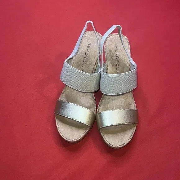 AÉROSOLES TITANUM CADMIUN FAUX ELASTIC LEATHER SIZE 6 1/2 .Brand new