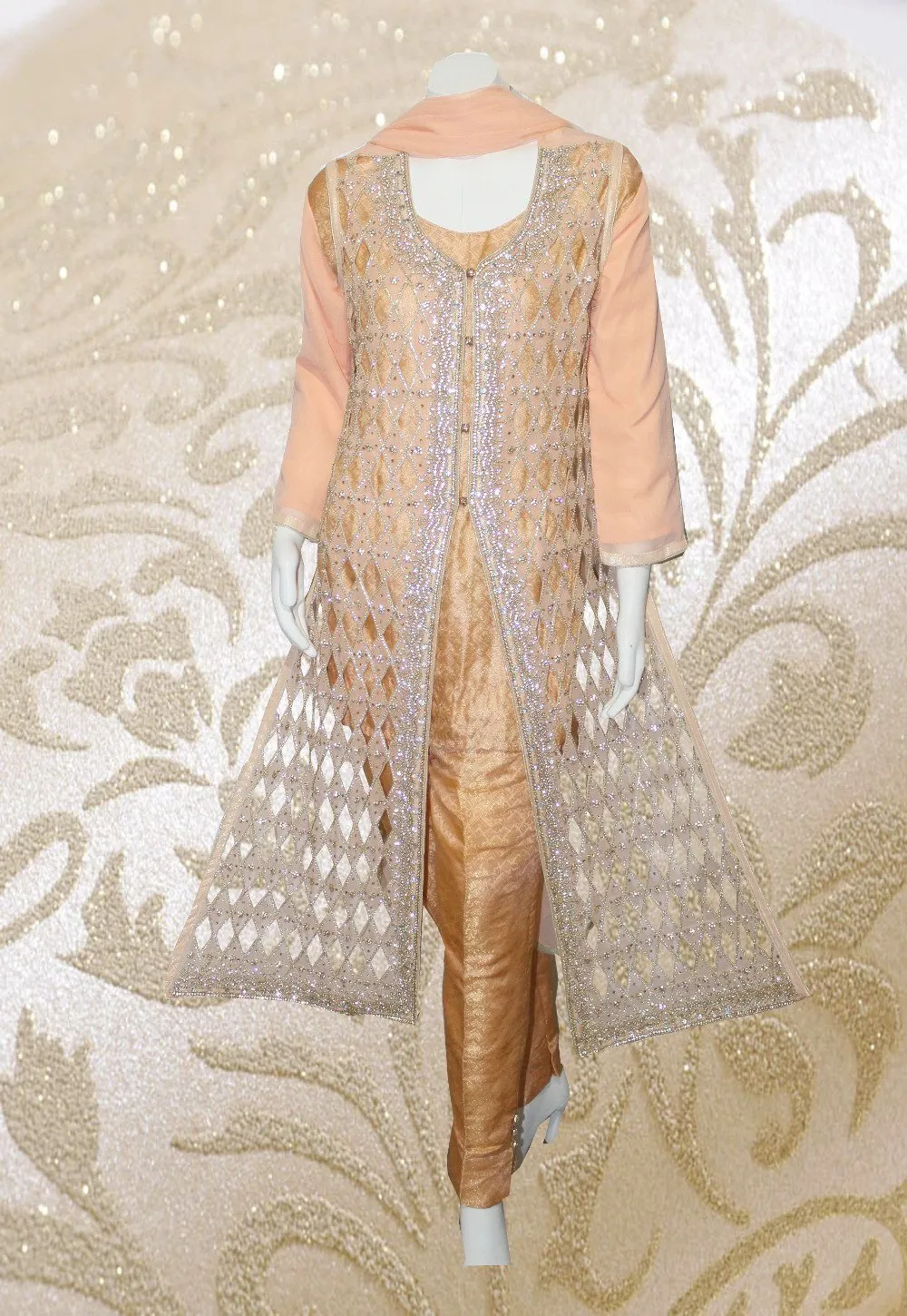E33 Pakistani Indian Heavy Party Wear Luxury  Gown Style Chiffon Dress In Peach 4 PC