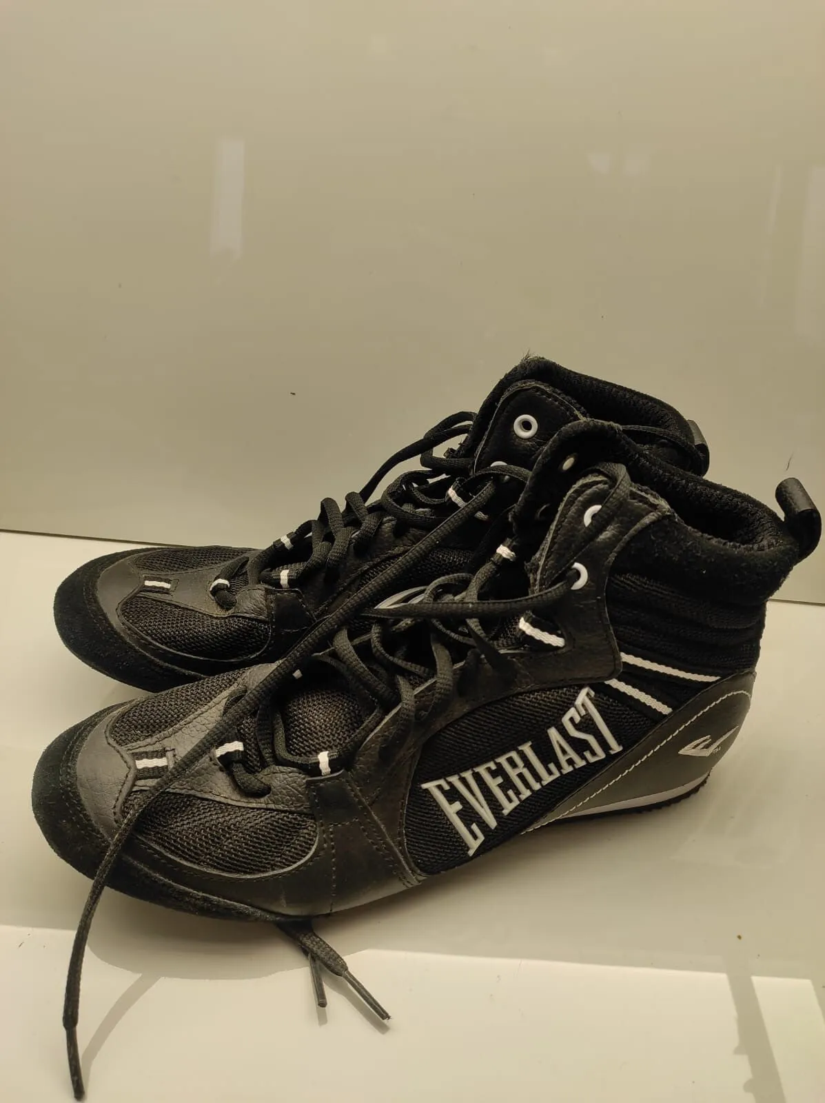 Everlast Force Elite High-Top Boxing Shoes - Women Size 8