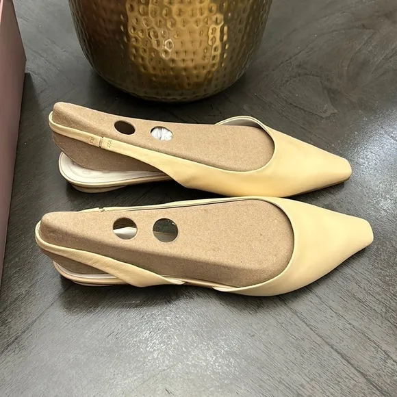 FRANCO SARTO RIVA LEATHER SLINGBACK
