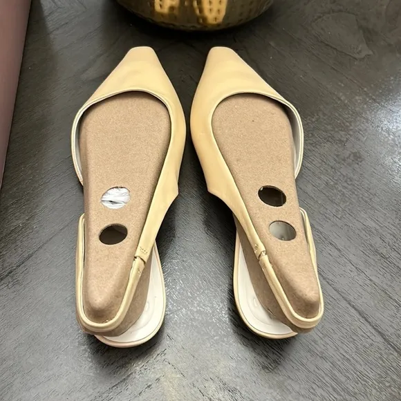 FRANCO SARTO RIVA LEATHER SLINGBACK