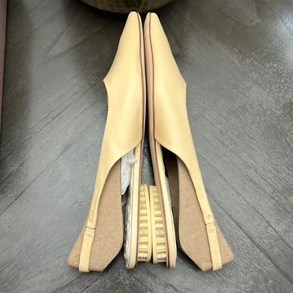 FRANCO SARTO RIVA LEATHER SLINGBACK