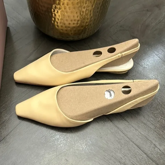 FRANCO SARTO RIVA LEATHER SLINGBACK
