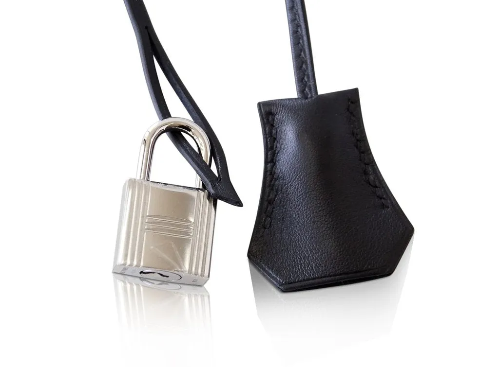 Hermès Kelly 32 Limited Edition Cavalcadour Bag