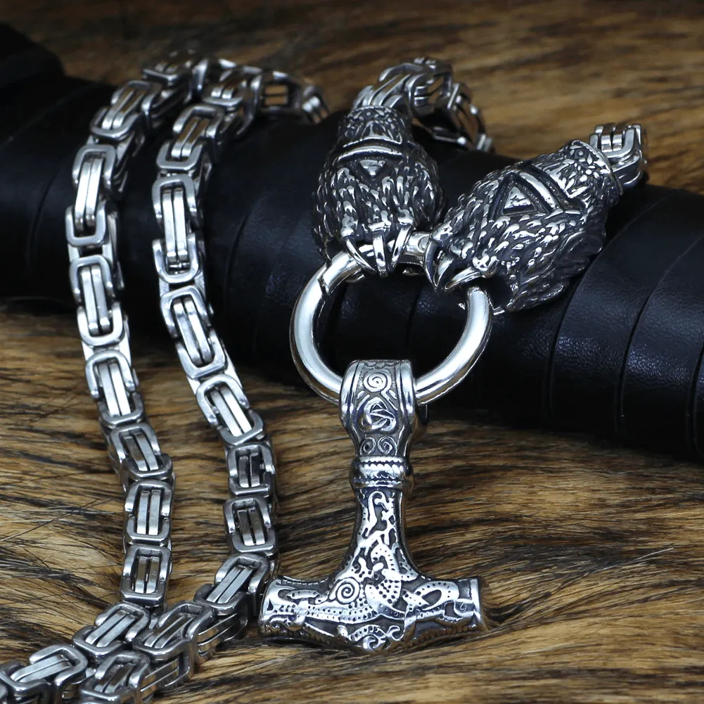 King Chain With Bear Claws & Mjolnir Pendant