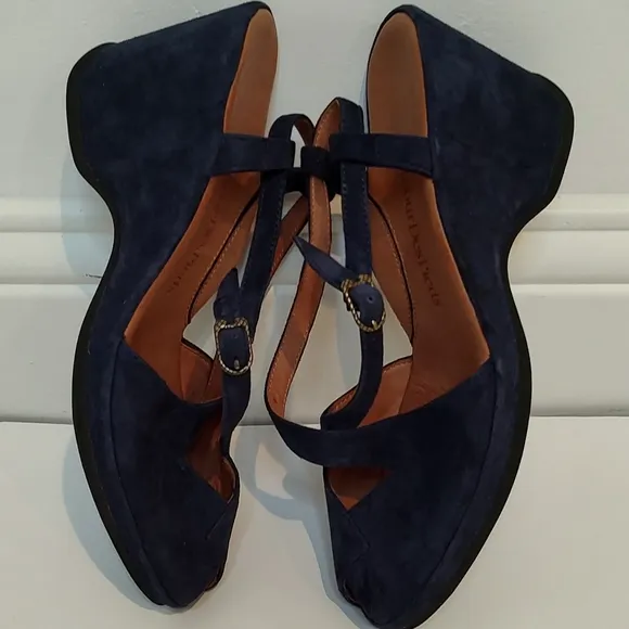 L'Amour Des Pieds Oraine Shoes Slingback Wedge Blue Suede Size 8 NWOT