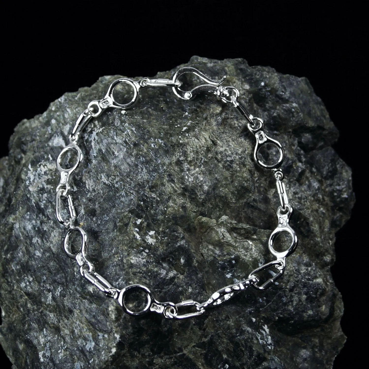 Linked Figure 8 Descender Bracelet - Sterling Silver