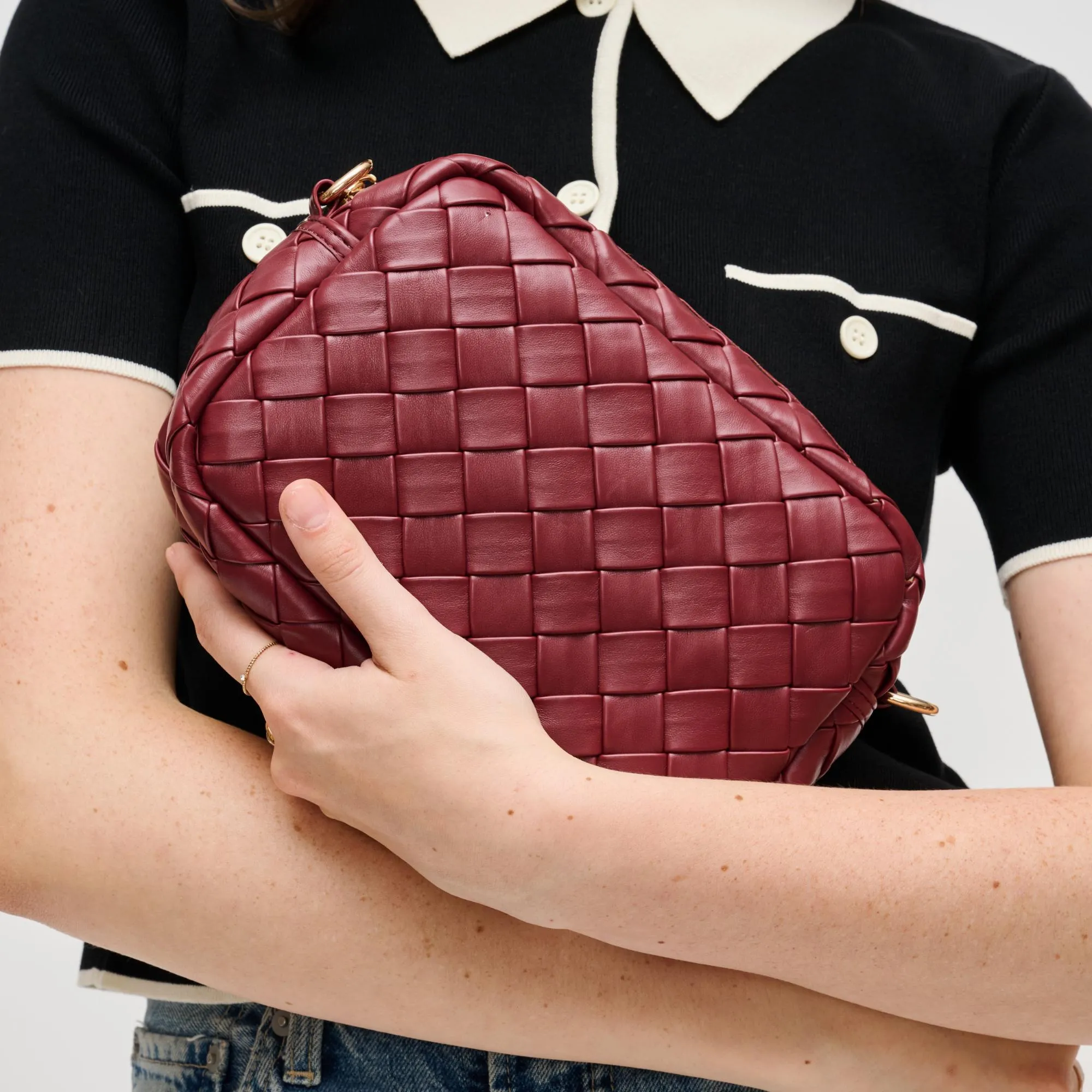 Maddie Crossbody