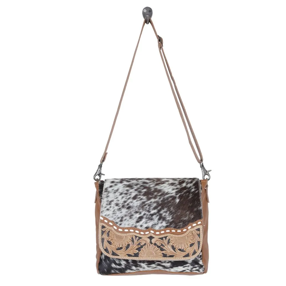 Myra Bag Mangnifique Hand-Concealed Bag