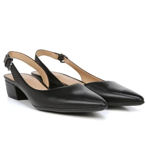 NATURALIZER BANKS POINTED TOE FLAT (Narrow)