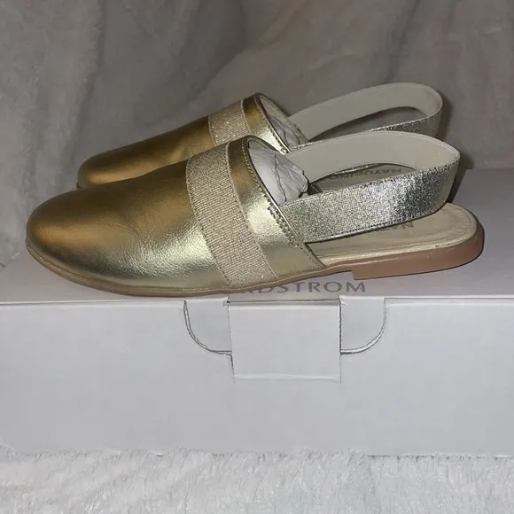 NWT Naturino Evry Slingback Mule