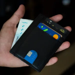 The Access // Minimal Wallet
