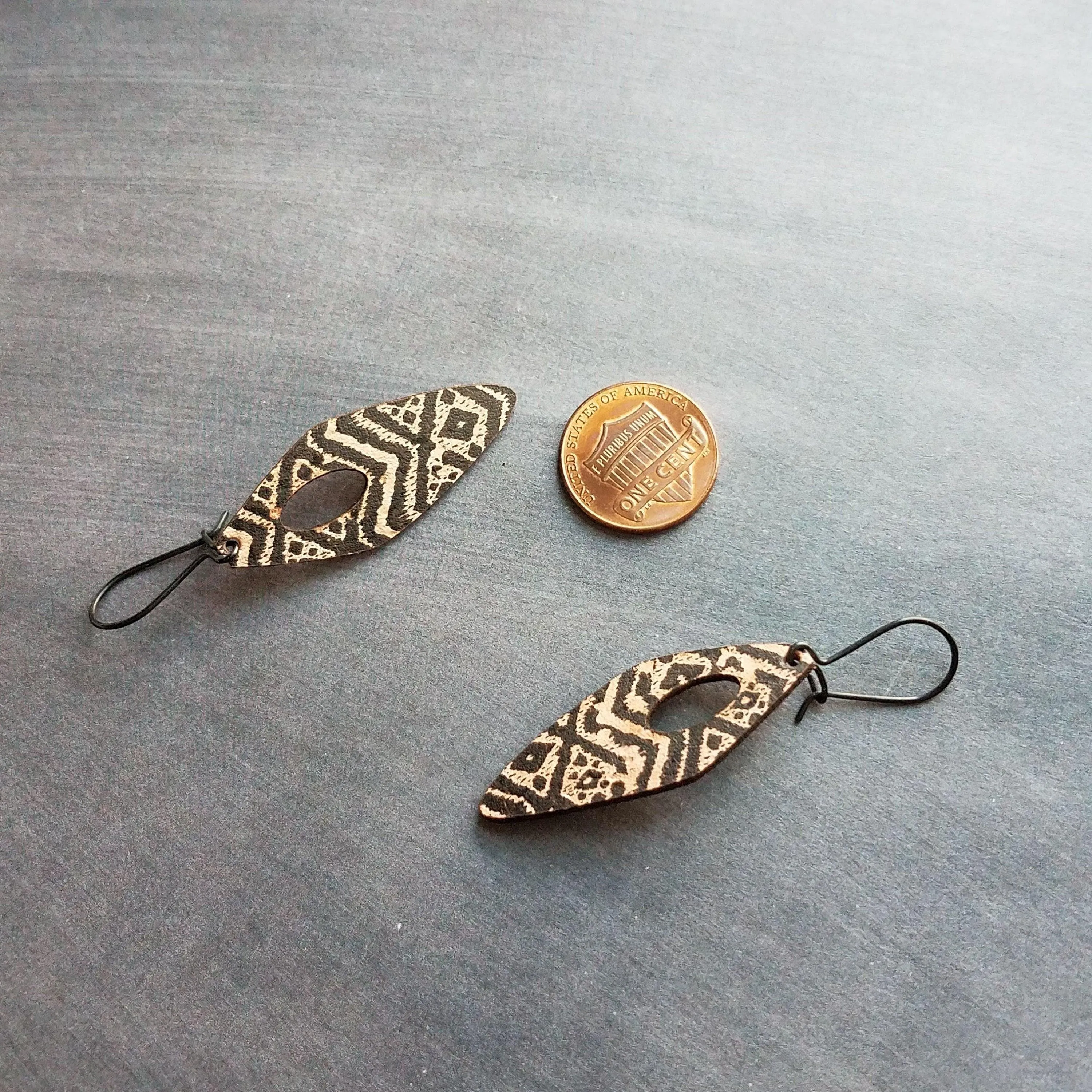 Tribal Earrings, leather earring, genuine leather earring, long leather earring, printed leather earring, black brown leather, geometric