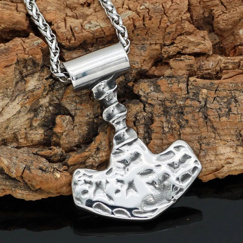 Twisted Mjolnir Necklace With Vegvisir Symbol