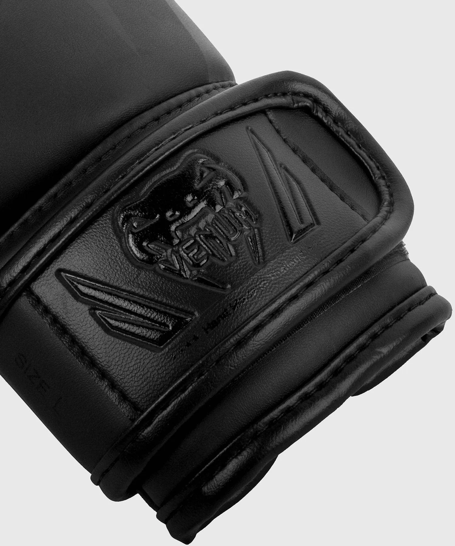 VENUM® ELITE BOXING GLOVES KIDS - EXCLUSIVE