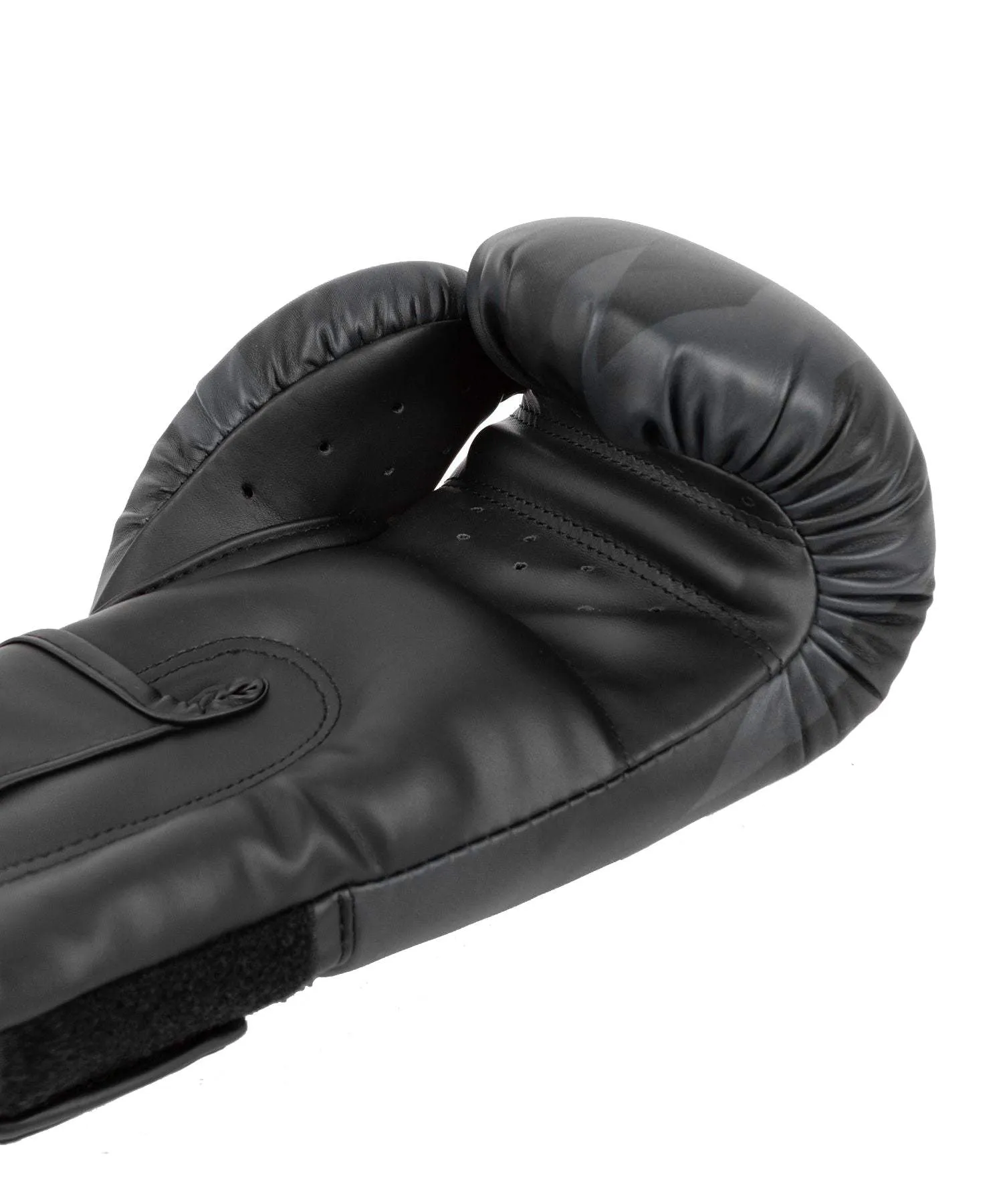 VENUM® RAZOR BOXING GLOVES