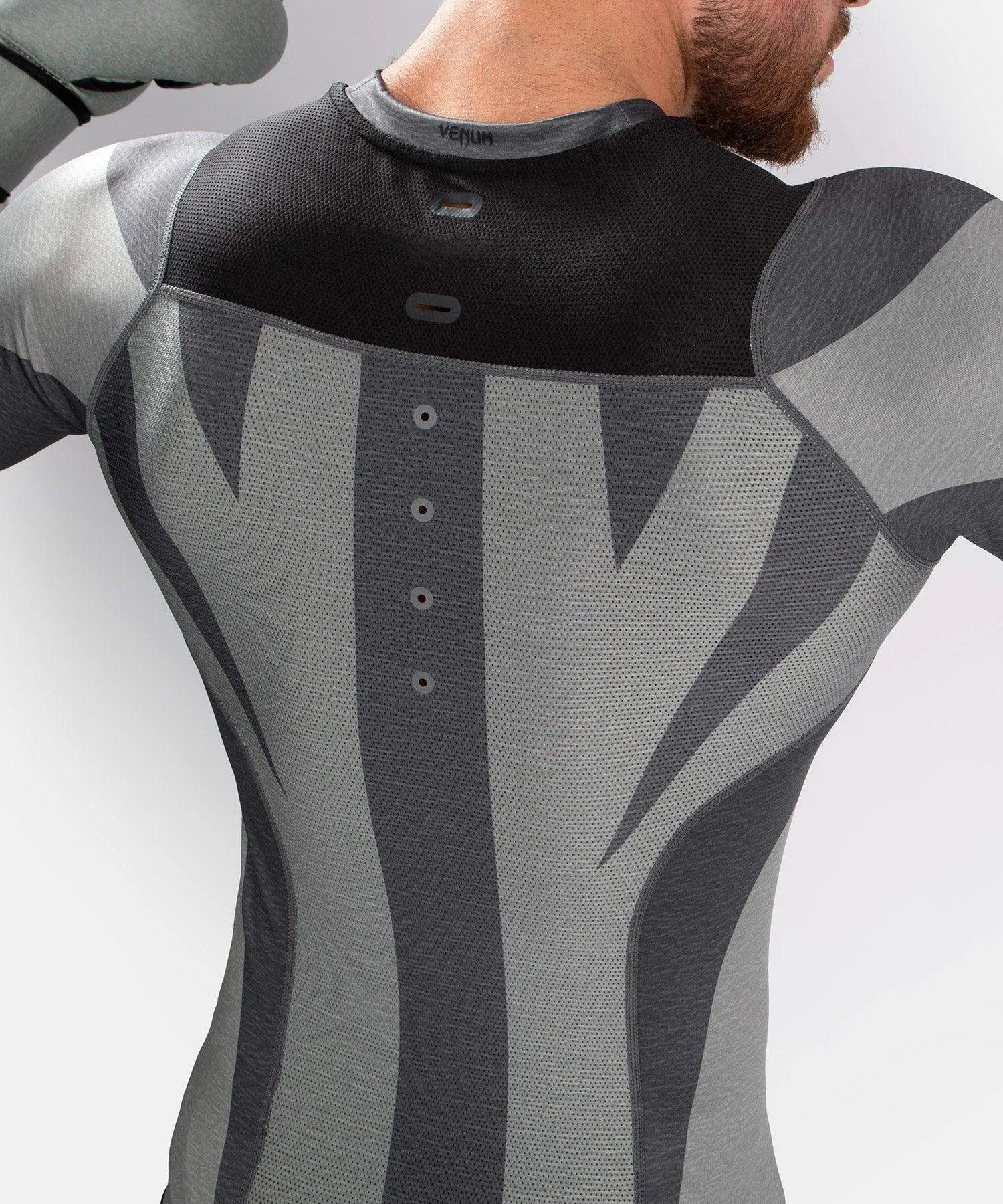 VENUM STONE RASHGUARD - SHORT SLEEVES