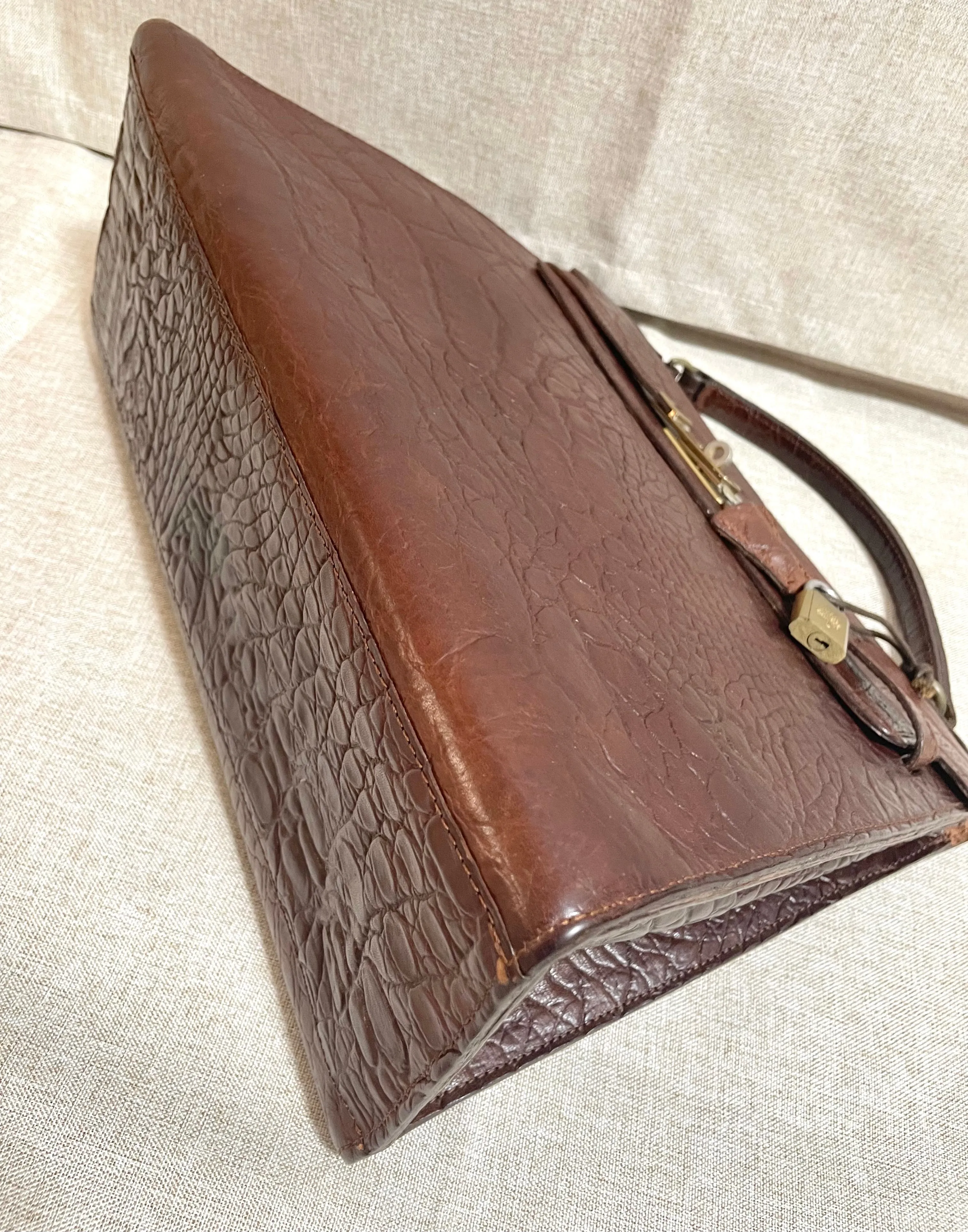 Vintage Mulberry croc embossed leather Kelly bag with shoulder strap. Roger Saul era. Rare masterpiece. 061118r1