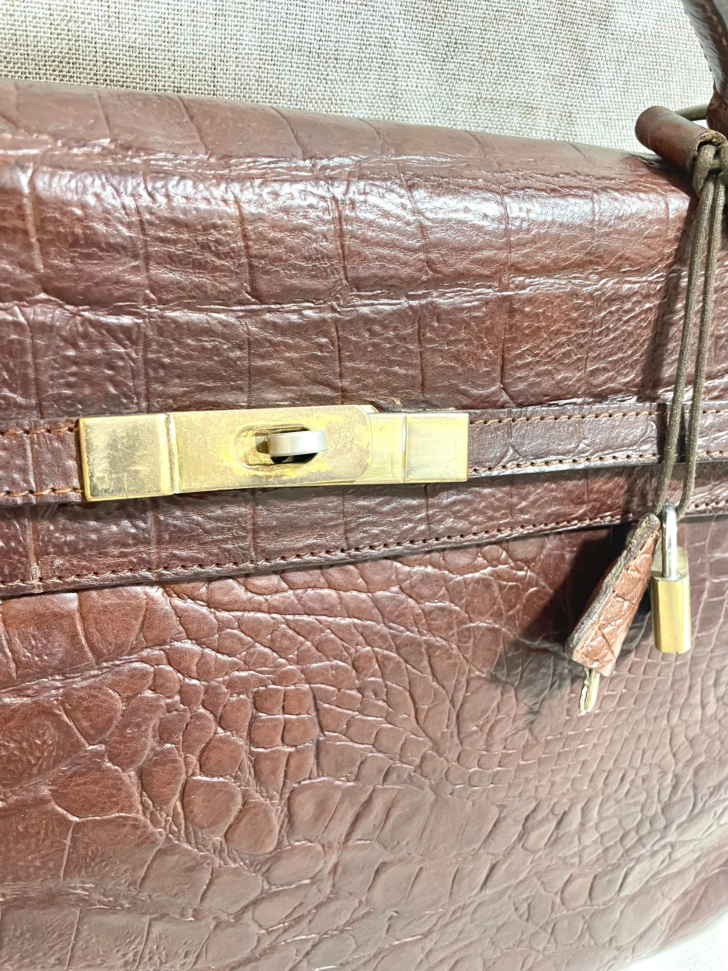 Vintage Mulberry croc embossed leather Kelly bag with shoulder strap. Roger Saul era. Rare masterpiece. 061118r1