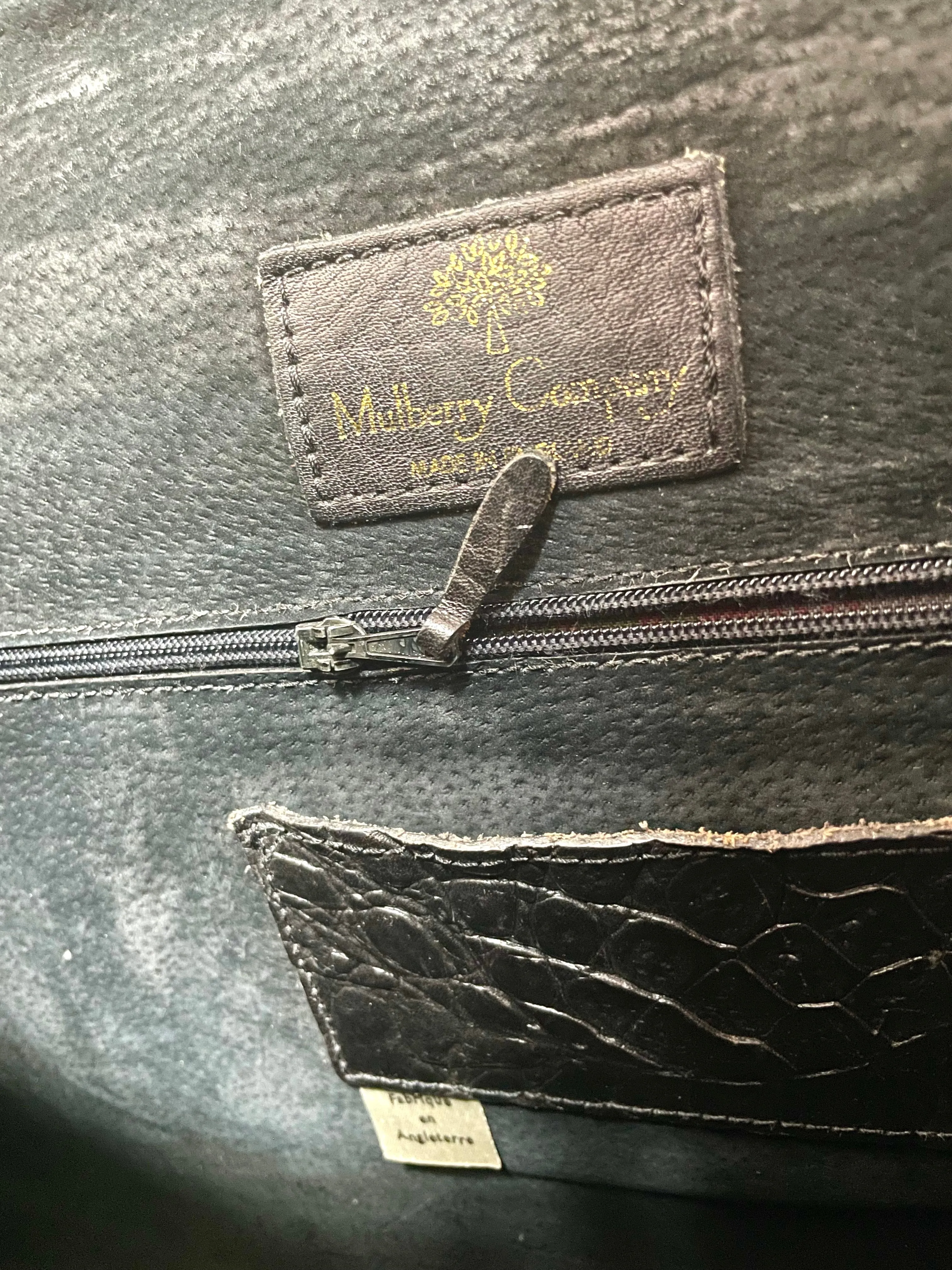 Vintage Mulberry darkbrown croc embossed leather Kelly bag with shoulder strap. Roger Saul era. Rare masterpiece. 070220yf