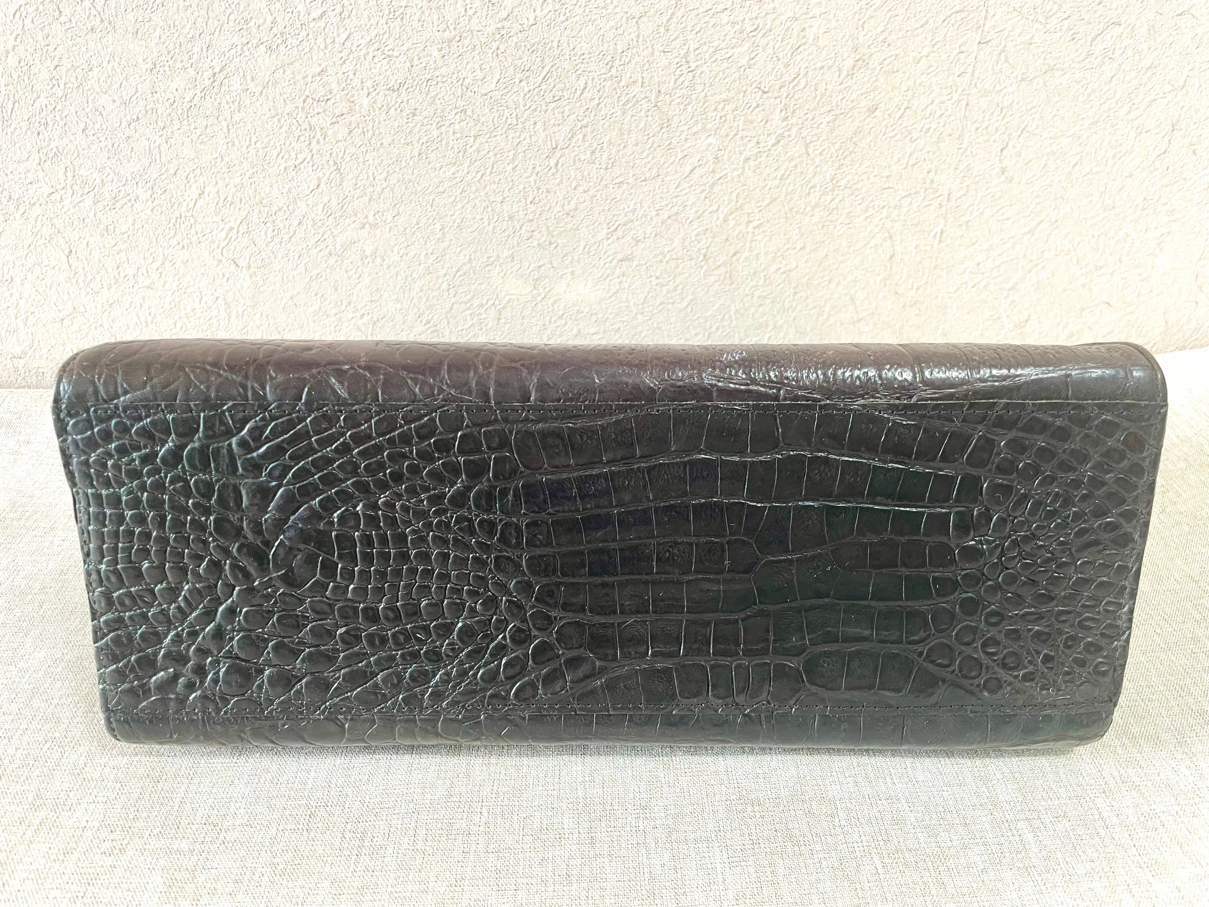 Vintage Mulberry darkbrown croc embossed leather Kelly bag with shoulder strap. Roger Saul era. Rare masterpiece. 070220yf