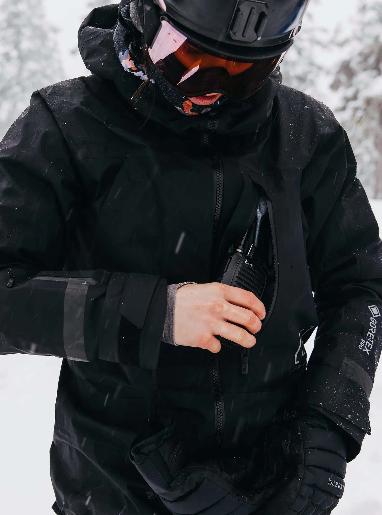 Women's [ak] Tusk GORE-TEX PRO 3L Jacket